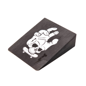 Black Edition: Street Kicker (Ramp / Wood)